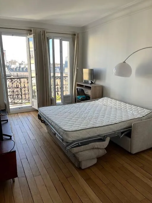 Appartement Au Pied De Montmartre / Jules Joffrin Paris 0*,  Frankrig