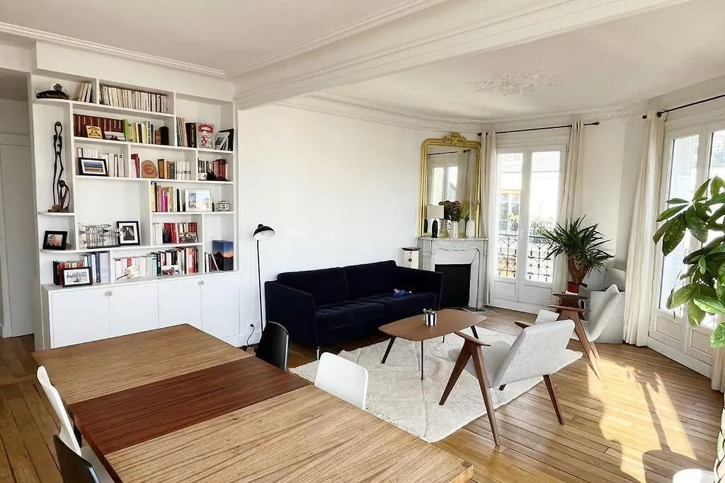 Appartement Au Pied De Montmartre / Jules Joffrin location